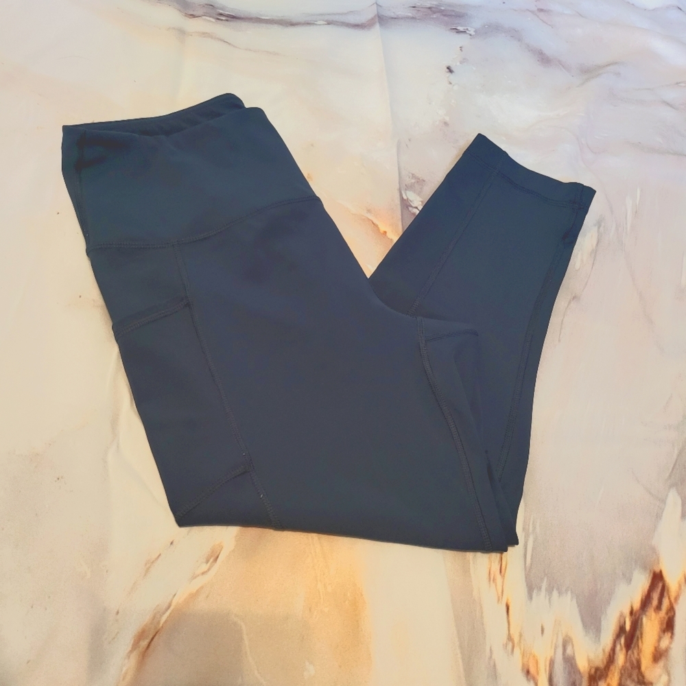 90 Degrees by Reflex Dark Teal Cropped Leggings, Size Large